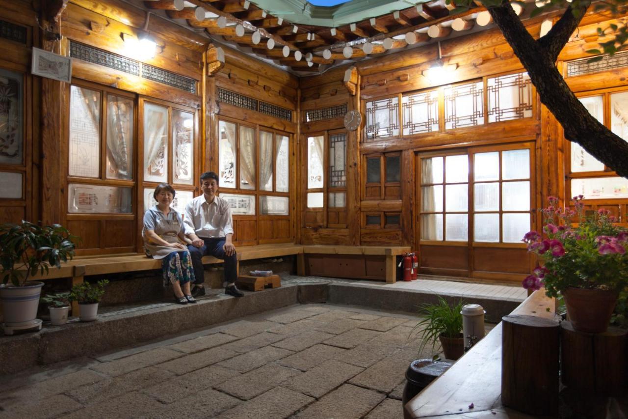 Dongmyo Hanok Sihwadang - Private Korean Style House In The City Center With A Beautiful Garden Seoul Luaran gambar