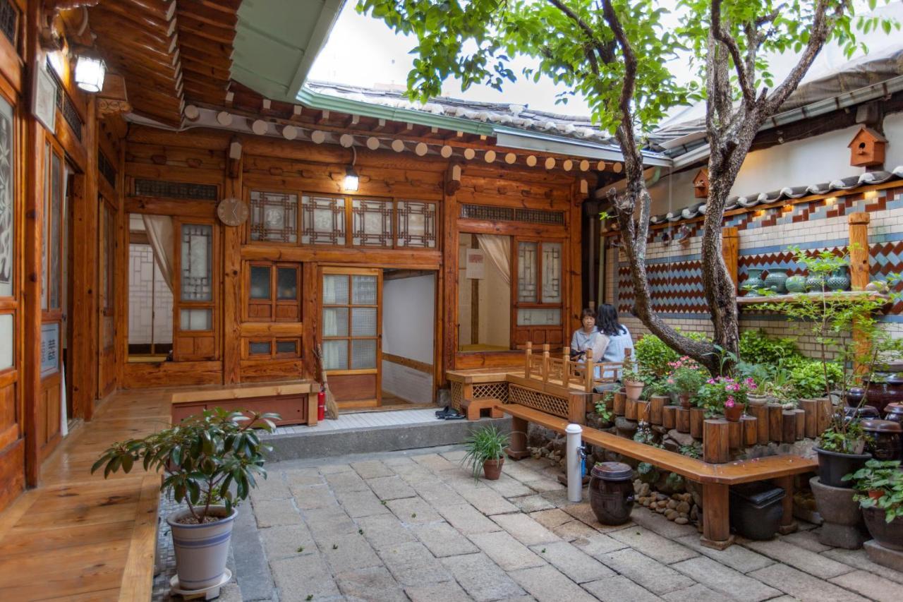 Dongmyo Hanok Sihwadang - Private Korean Style House In The City Center With A Beautiful Garden Seoul Luaran gambar