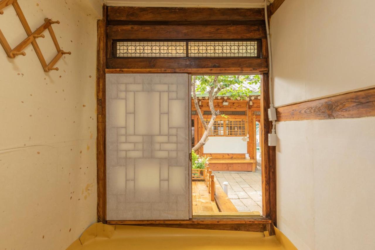 Dongmyo Hanok Sihwadang - Private Korean Style House In The City Center With A Beautiful Garden Seoul Luaran gambar